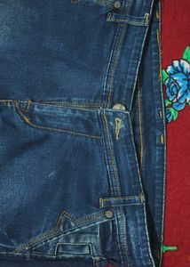 DIESEL JEANS IN AFFORDABLE PRICE
