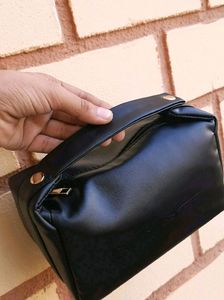 Mac Black Pouch