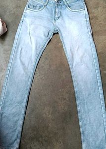 Light Wash Denim Jeans