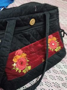Floral Embroidered Quilted Shoulder Bag