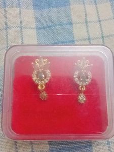 Jewellery Set With 2 Gold Plated Earring