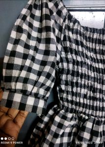 Checkered Top 🖤