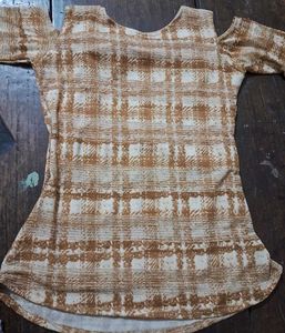 Stylish Top Under 200