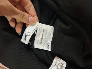 Chic Black Embellished Pullover