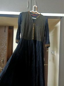 SANGRIA Black &amp; Gold Anarkali Kurta