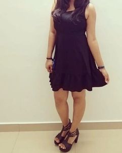 Cute Black Ruffle Hem Dress