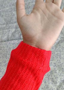 Amy made in korea Bright Orange cropped sweater