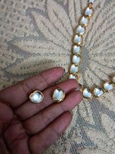 Kundan necklace