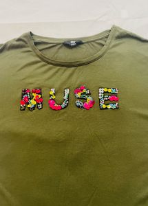 Olive Green 'MUSE' Tee Max brand