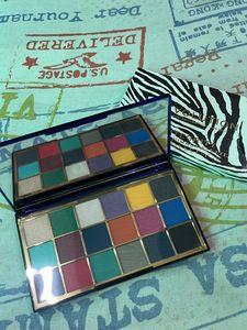 Makeup Revolution London Eyeshadow Pallete New