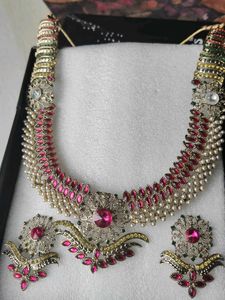 Antique Pearl And Stone Studded Jewellery Set