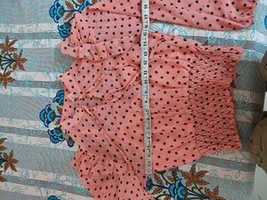Polka Dot Ballon Sleeves Top