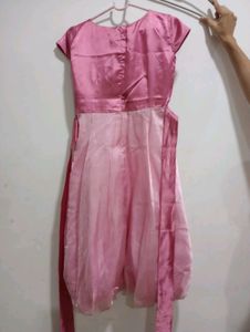 Brand new dress for Girls. S:S