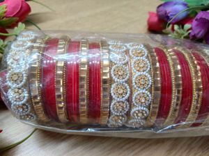 Hi!!! Check Out This Set Of Bangles