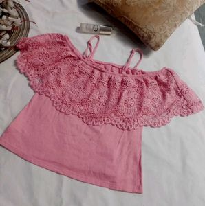 Very Beautiful no Boundaries Junior Off Shoulder T