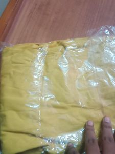Yellow Leggings For Women XXL.. 💓