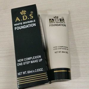 Foundation new Complexion One Step Make Up