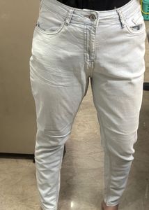 Light Wash Denim Jeans