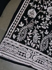 Elegant Black Embroidered Kurta