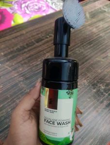 PILGRIM Spanish Squalane foaming face wash with Ki