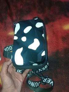 Sling Box Bag