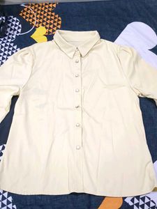 The Professional Purity blouse