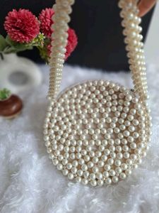 Pearl Beaded Circle Bag