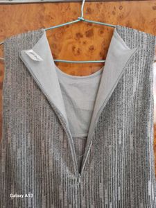 Sleeveless Top