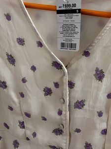 New Off White Floral Top