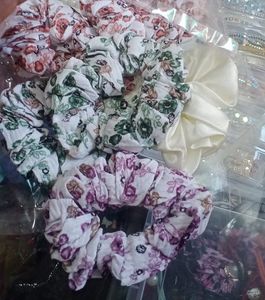 Colorful Scrunchie Set