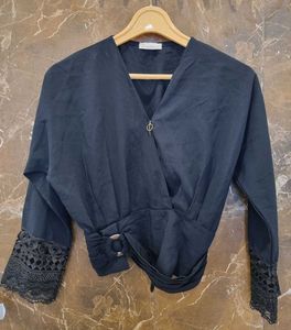 Vintage Black Top