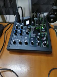 Walkie 2 in 1 LCD Display Bluetooth Transmitter