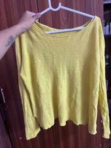Light Yellow Knit Pullover