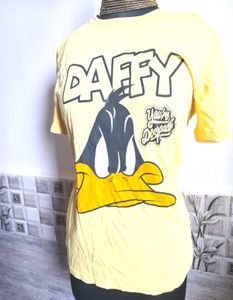 BOGO🎁Buy One Get 1 Free🎁Daffy Duck Graphic Tee