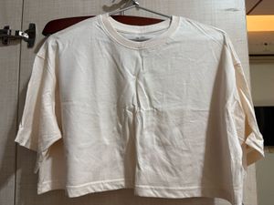 Casual White Crop Top
