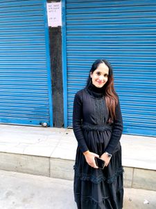 Elegant Black Maxi Dress