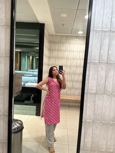 plain kurti