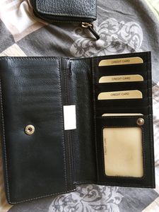 This Is The Pure Leather Purse For Women