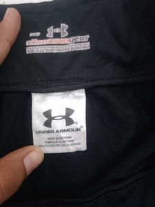 Under Armour Capri Pants