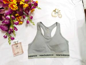 🇳🇿💫💗 New Balance Gray Ribbed Sports Bra