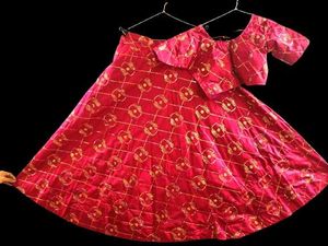 Skirt N Blouse Pair...
