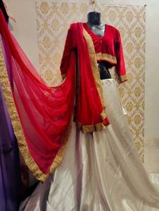 Gorgeous Lehenga Choli Set... blouse velvet fabric