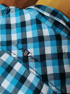 Mufti Men Green Checks Cotton Casual Shirt