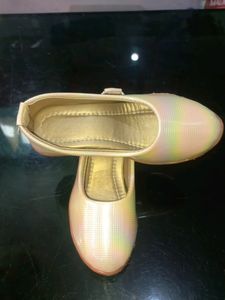 Baby Girls Shoe 7 Number
