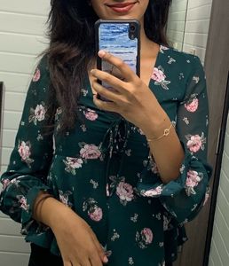 H&amp;M Bottle Green Floral Top