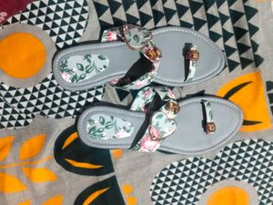 Combo Cancan Skirt And Sandal