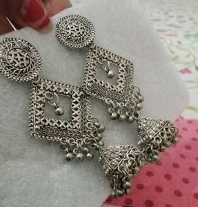 Earings & Studs