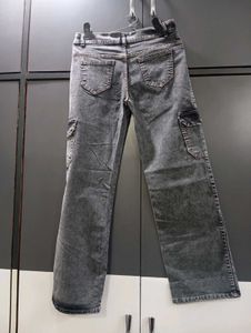 327. Gray Cargo Jeans for women