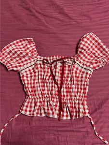 Gingham Puff Sleeve Top