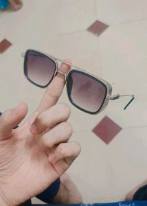 Edith Sunglasses - Silver Frame